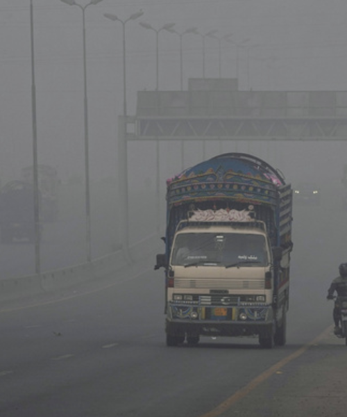 Belief formation, signal quality and information, sources: Experimental evidence on air quality from Pakistan