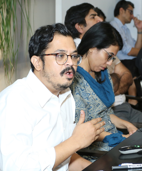 Mapping Lahore's Water (Ine)quality